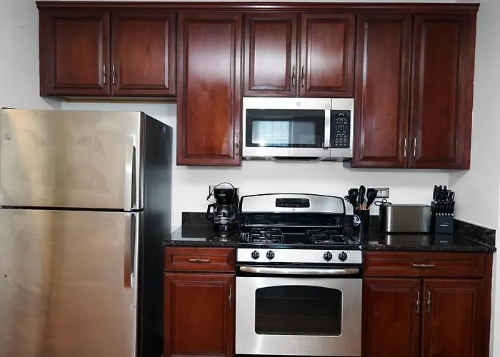 2br Skyline Views - 5 Min Walk To Grant Park *