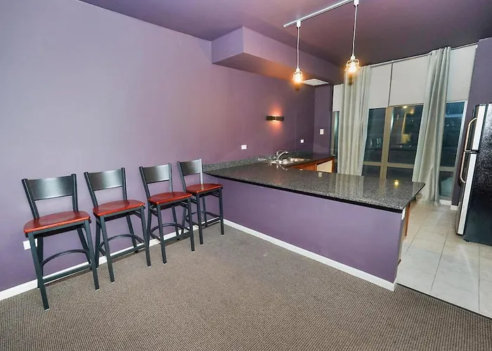 2br Skyline Views - 5 Min Walk To Grant Park *