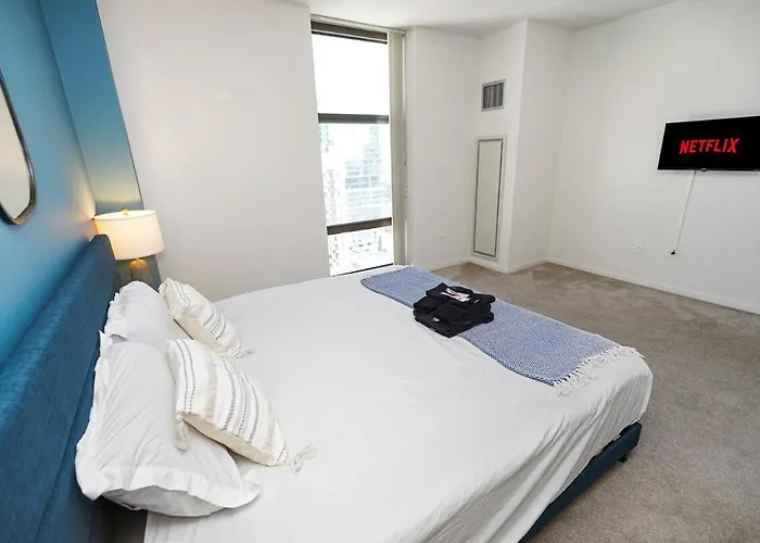 2br Skyline Views - 5 Min Walk To Grant Park Apartamento *